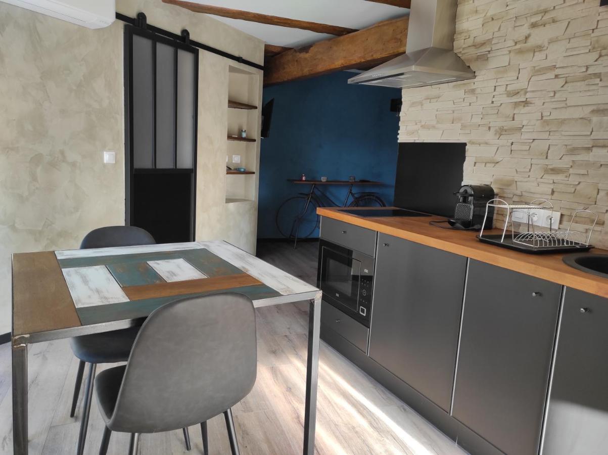 Apparts'Hotel La Ferme Du Gros Noyer Malaucène エクステリア 写真